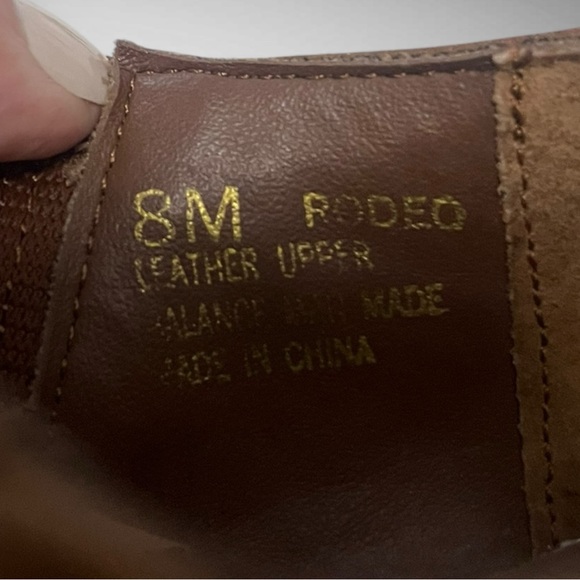 ELLEMENNO Rodeo Women's Brown Leather Western Style Ankle Boots‎ Size 8 | EUC - Picture 7 of 8